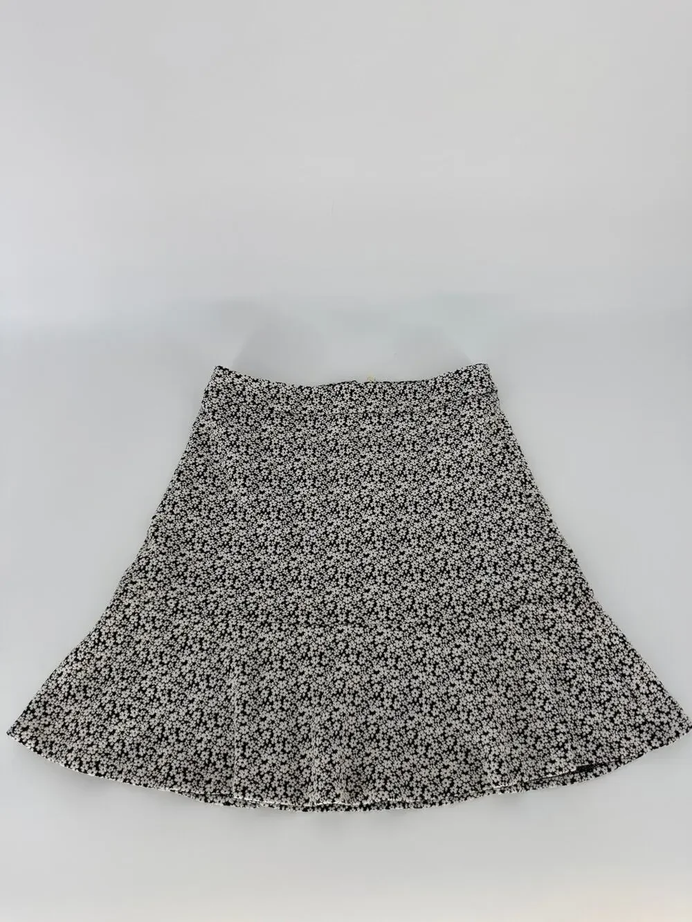 Michael Kors Black White Floral Mini Skirt Women’s Size S Fit Flare Back Zip